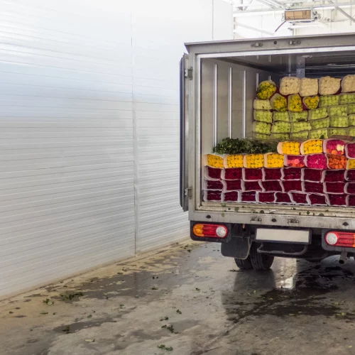 Somos distribuidores de logística y transporte de alimentos para Melilla